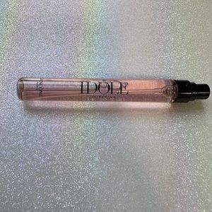 Lancome idole travel size
good for your car, Purse, travel, and gym bag.
.34 oz